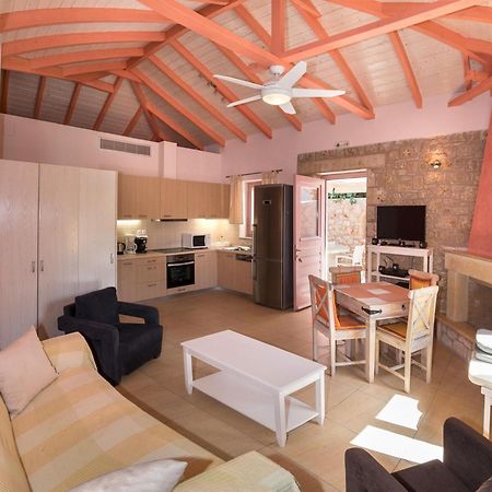 Athena'S Cottage Ступа Экстерьер фото