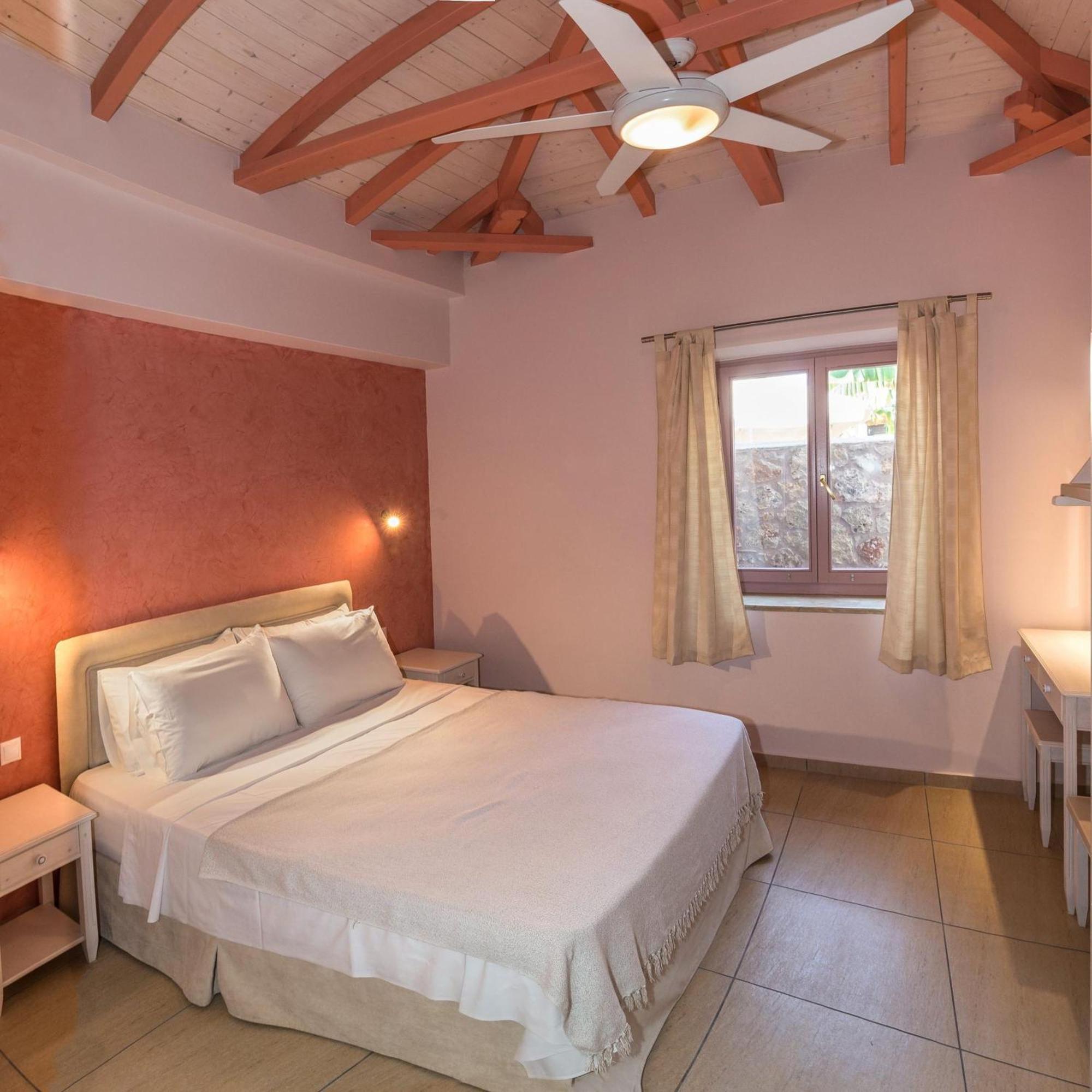 Athena'S Cottage Ступа Экстерьер фото